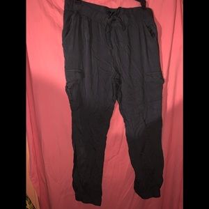 Gap 100% Viscose black cargo jogger pants.